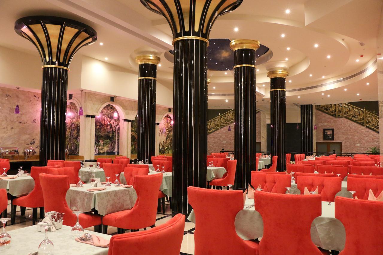 Red Castle Hotel Szardża Zewnętrze zdjęcie