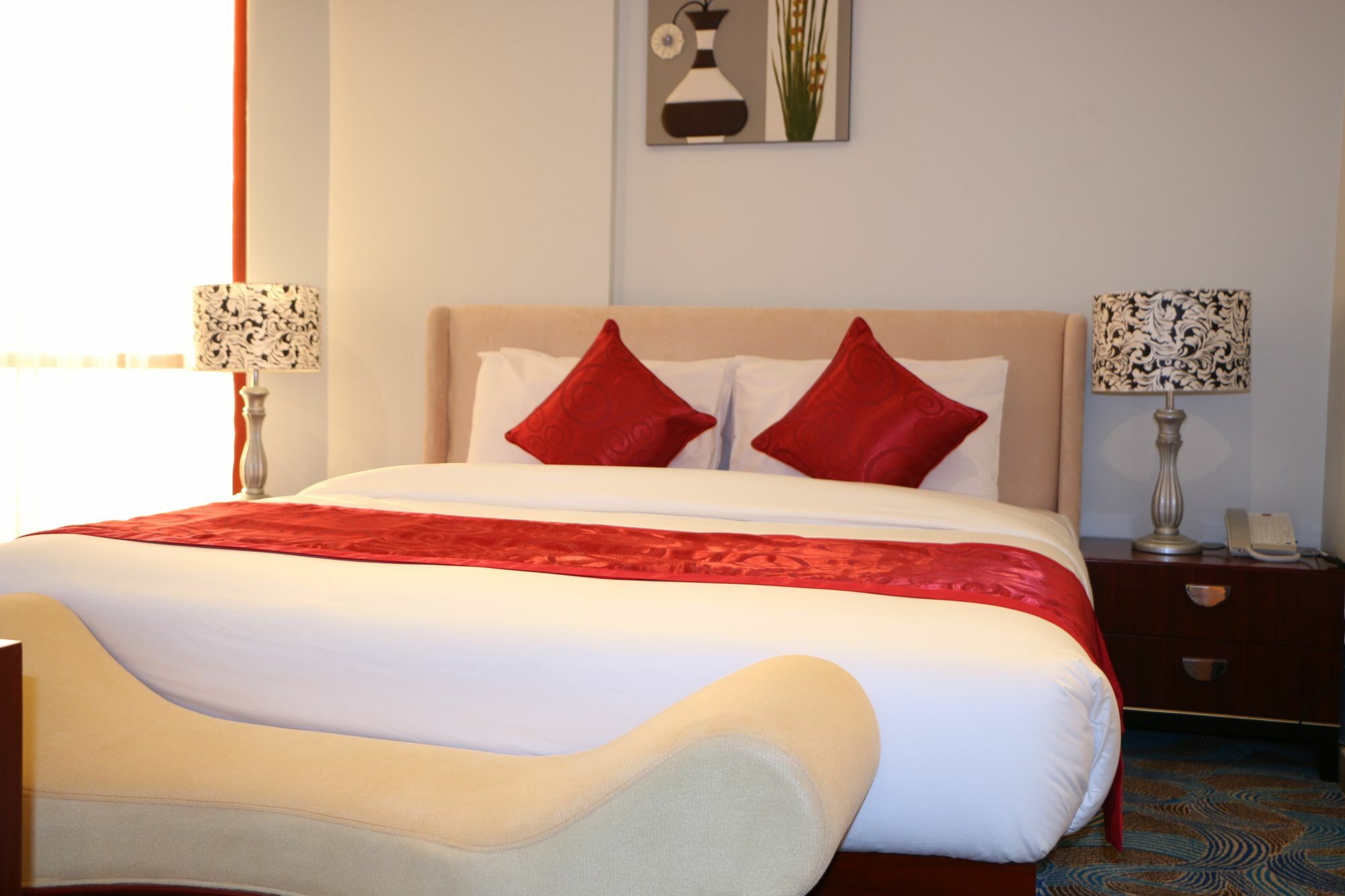 Red Castle Hotel Szardża Zewnętrze zdjęcie