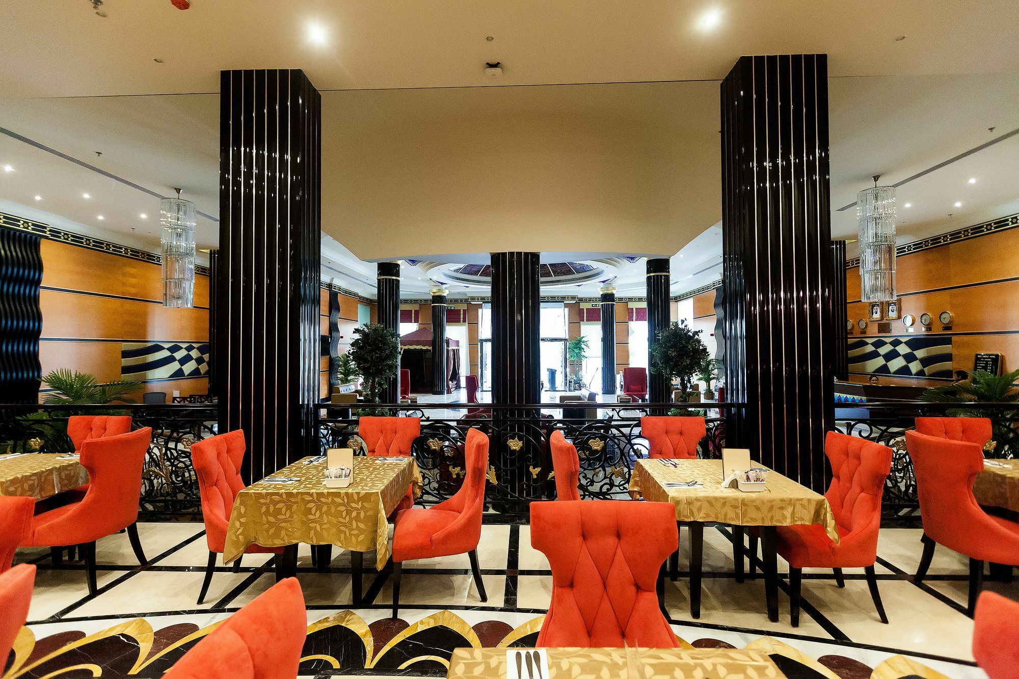 Red Castle Hotel Szardża Zewnętrze zdjęcie
